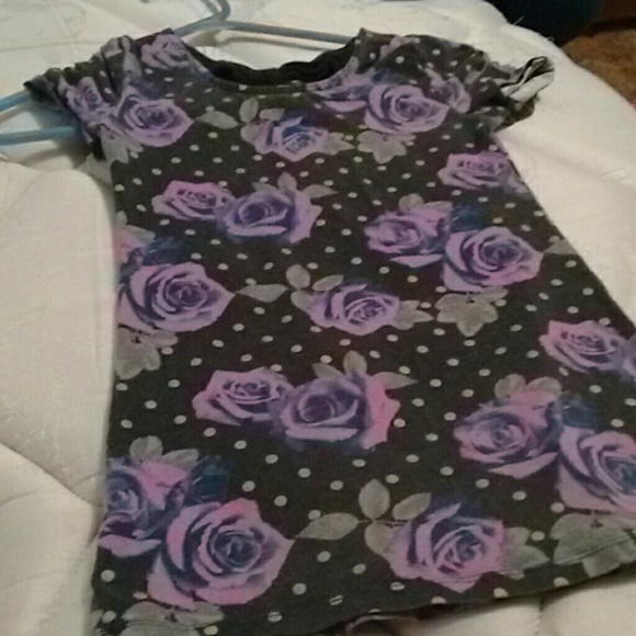 Top - Picture 2 of 2